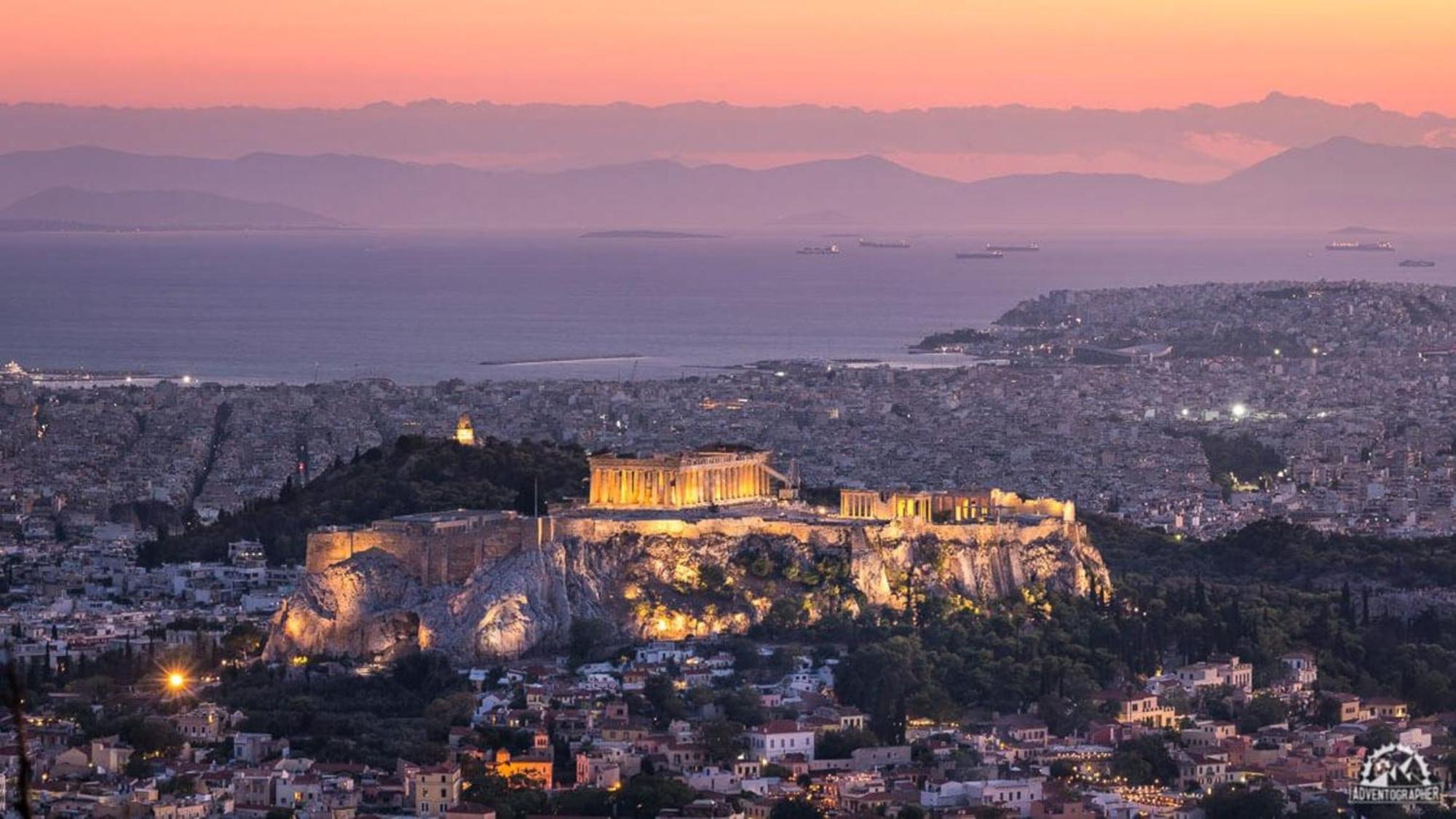 Eternal Acropolis Suites Атина Екстериор снимка