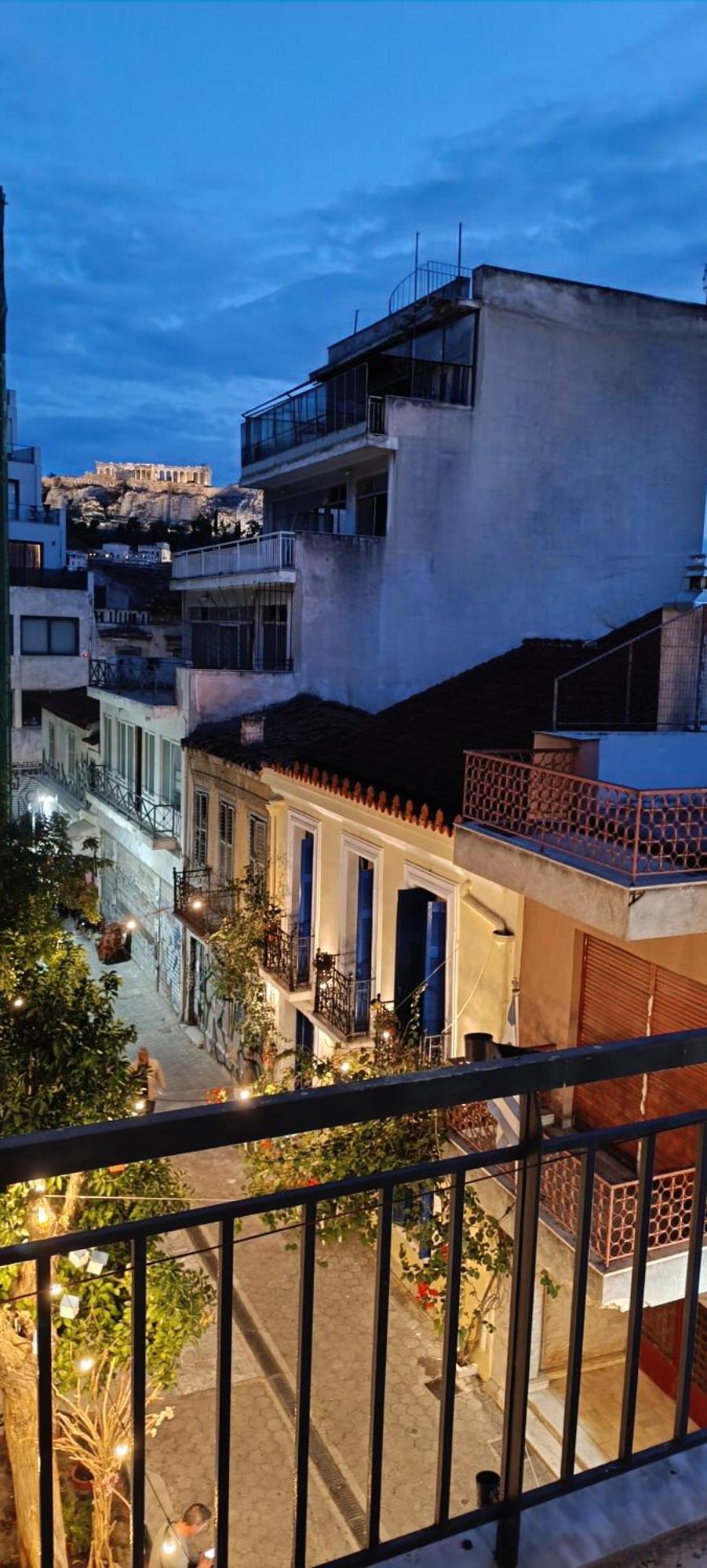 Eternal Acropolis Suites Атина Екстериор снимка