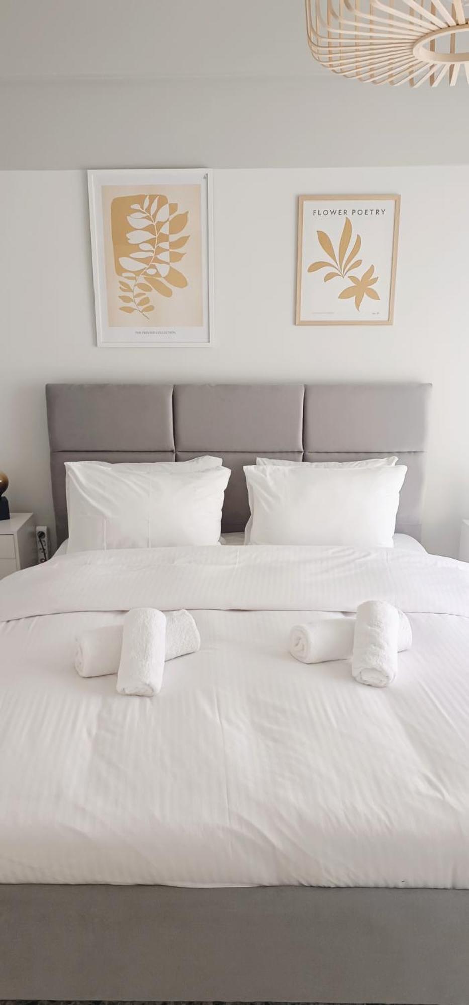 Eternal Acropolis Suites Атина Екстериор снимка